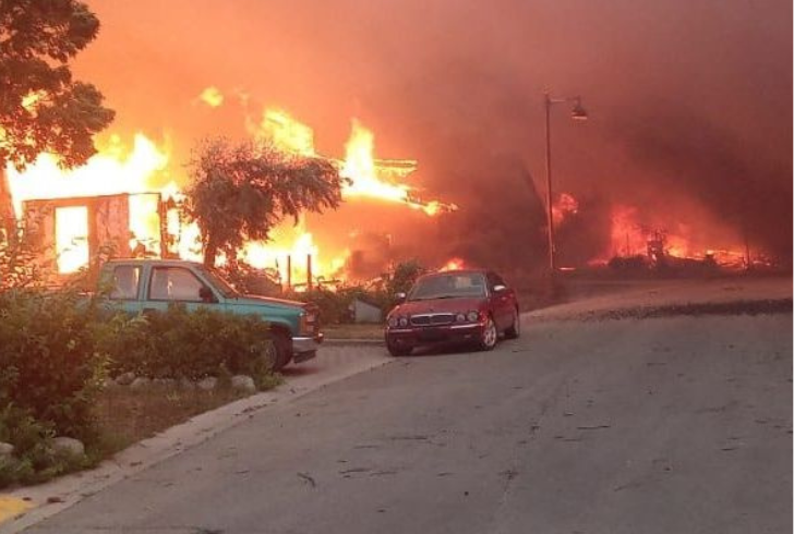 The Jasper Fire in Canada struck the town in half the expected time, largely due to the influence of pyrocumulonimbus clouds.