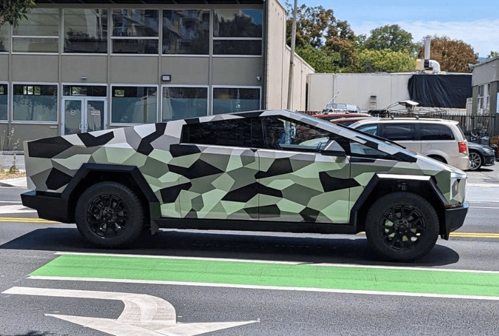 tesla cybertruck camouflage